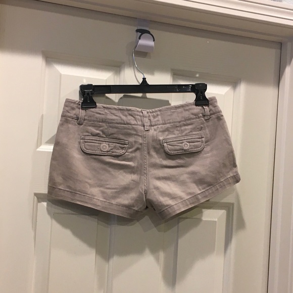 Shorts - Picture 4 of 7
